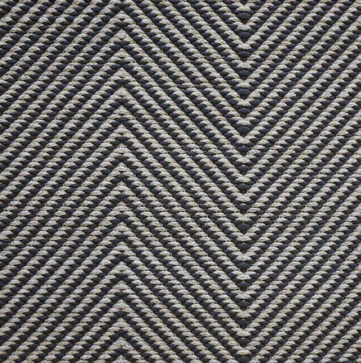 Ferreira de Sa Spinha Black Vloerkledenwinkel