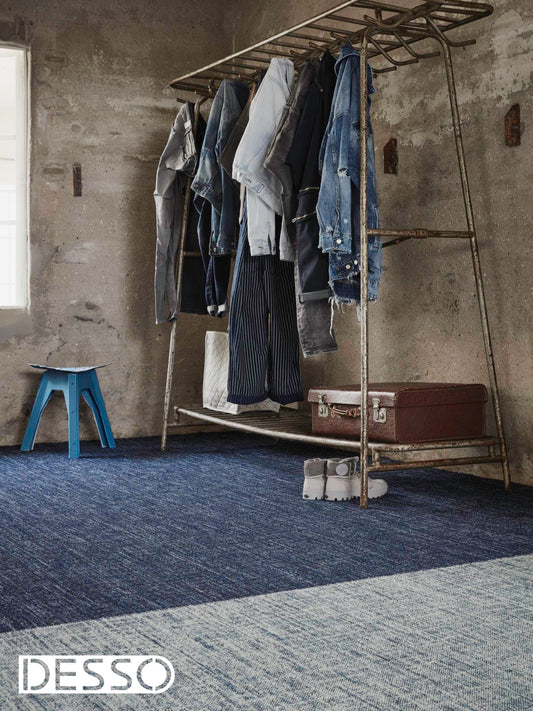 Laagpolig vloerkleed Desso Denim 242.133 Stonewash Dark (GEFESTONNEERD) Vloerkledenwinkel