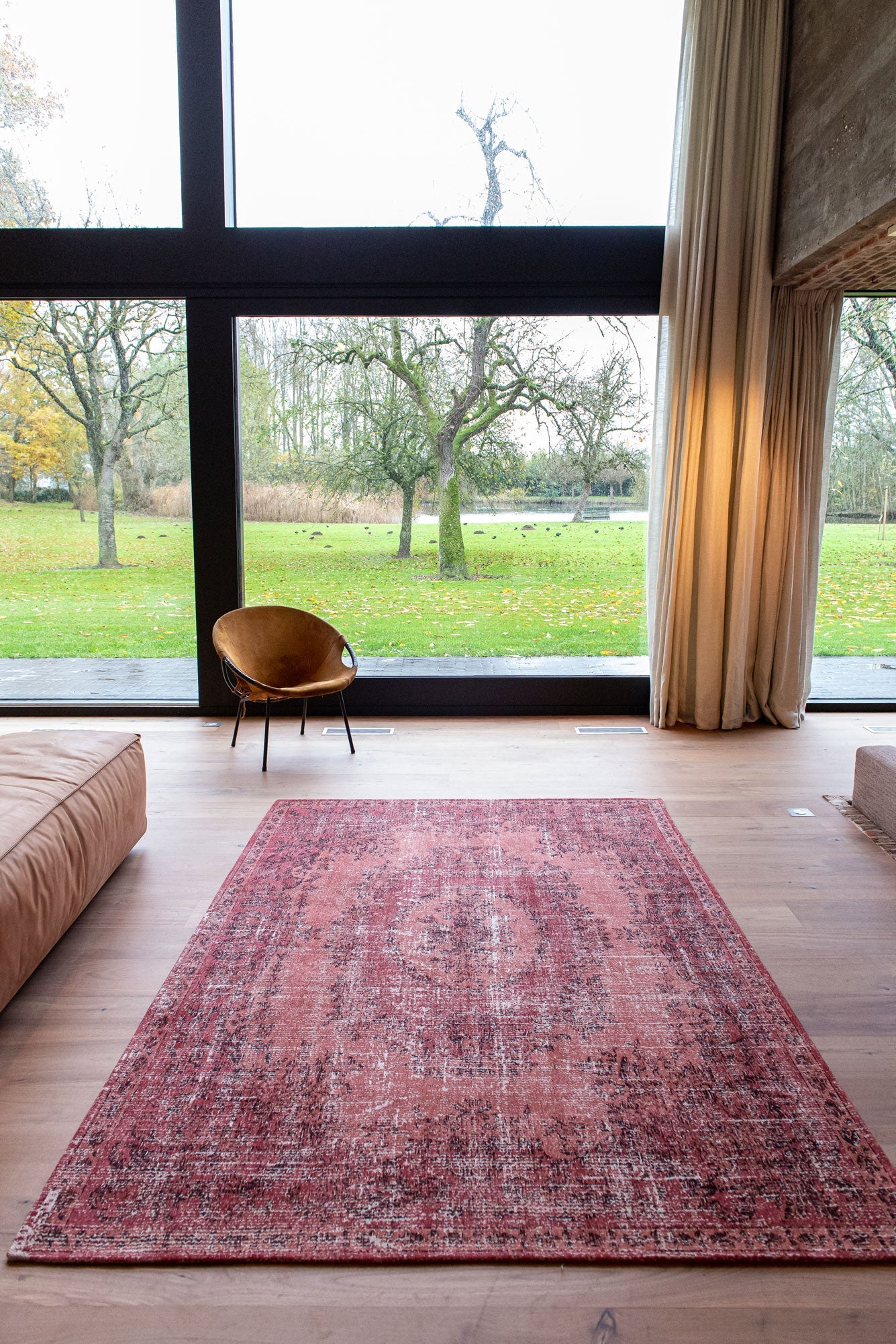 Louis de Poortere 9141 Palazzo Borgia Red Vloerkledenwinkel