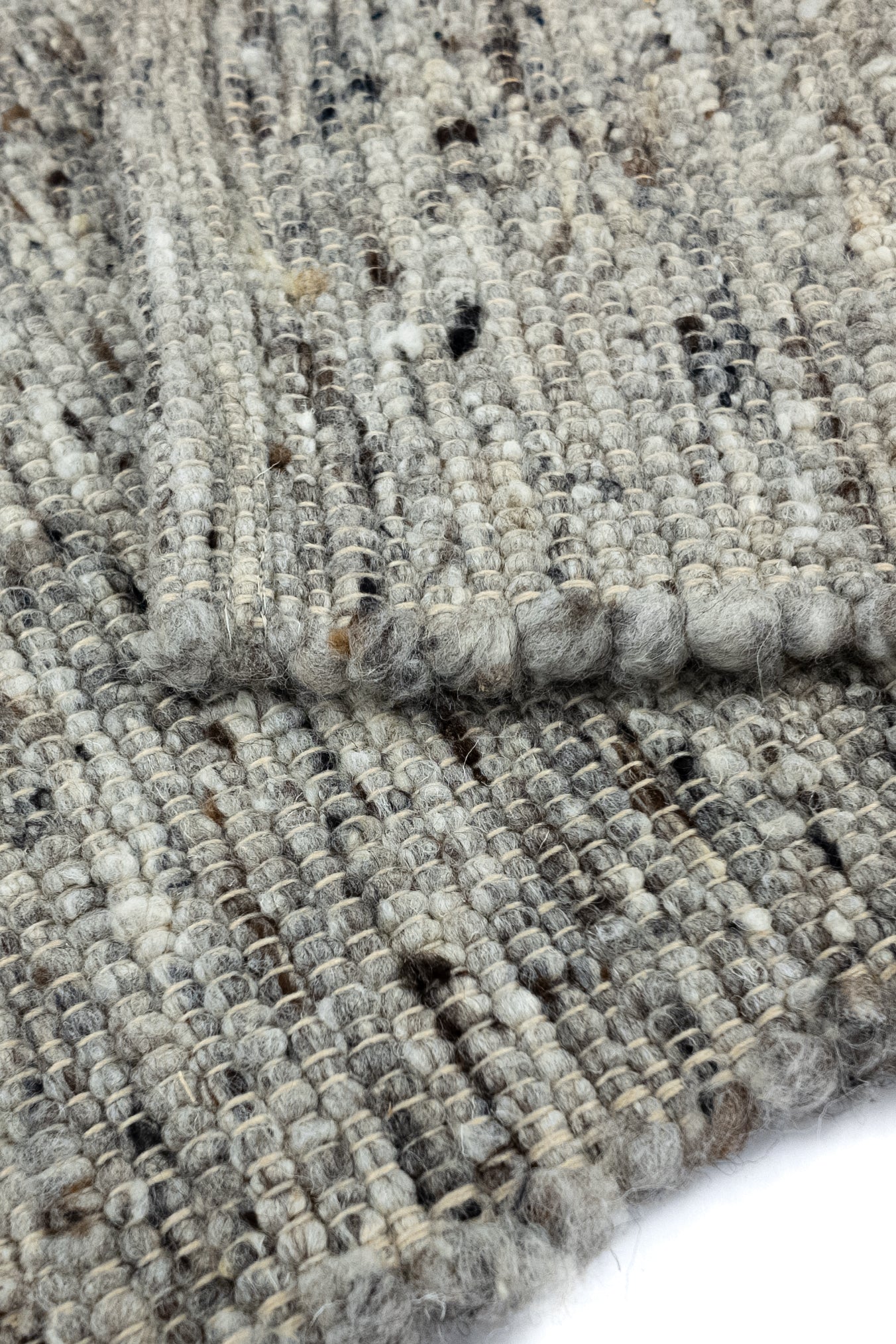Vloerkleed MOMO Rugs Alpenschijn grijs 650