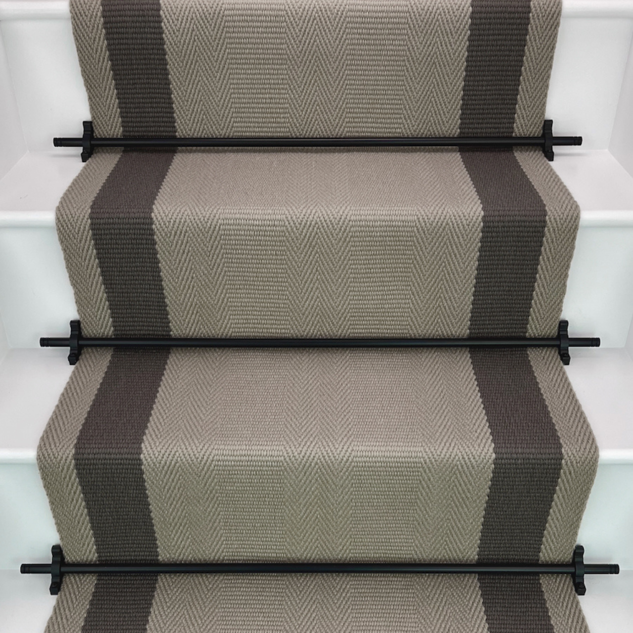 Traploper Off the Loom Ashington - Squirrel Taupe