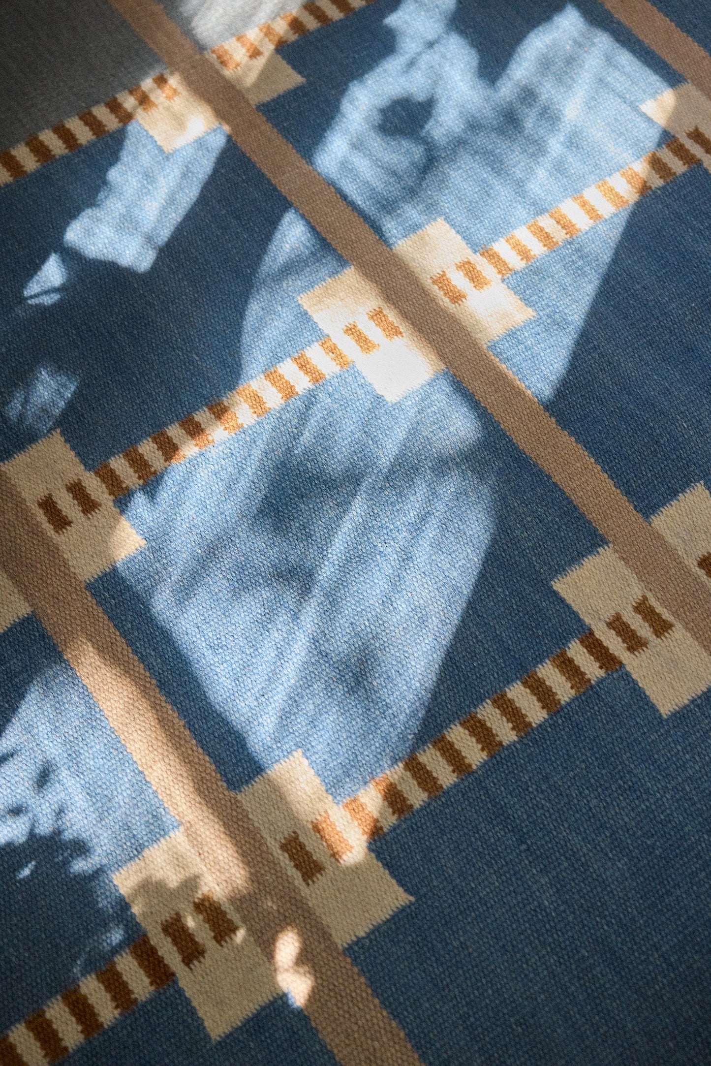 Vloerkleed Layered Röllakan Ruth Summer Sky