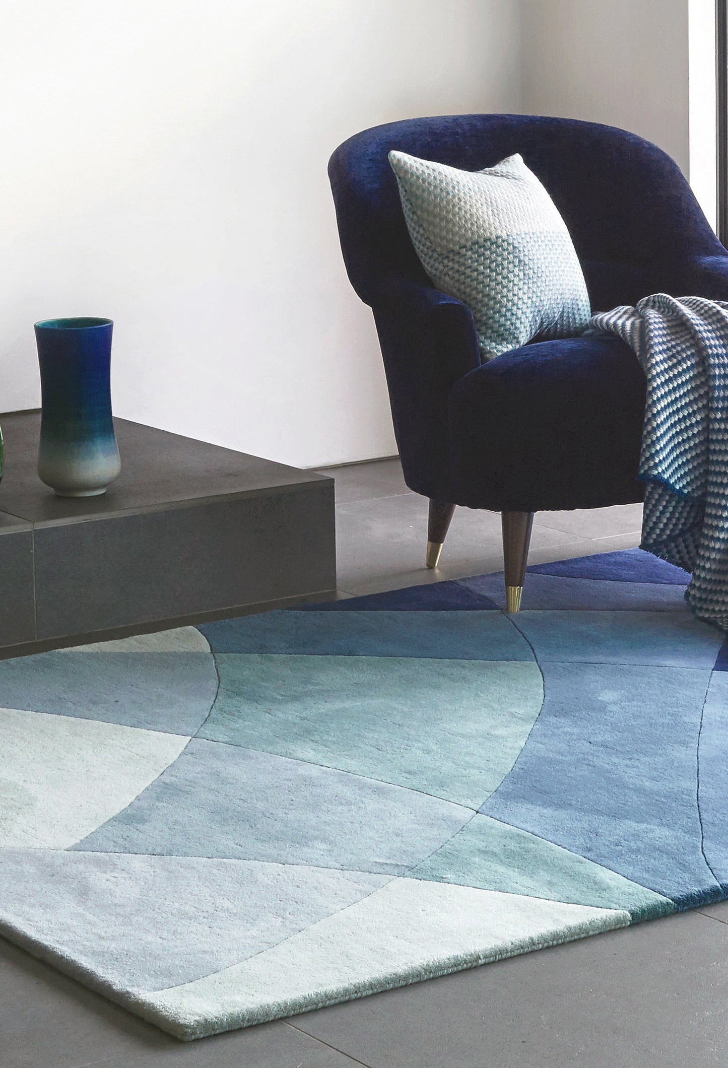 Rhythmic Tides Indigo Vloerkledenwinkel