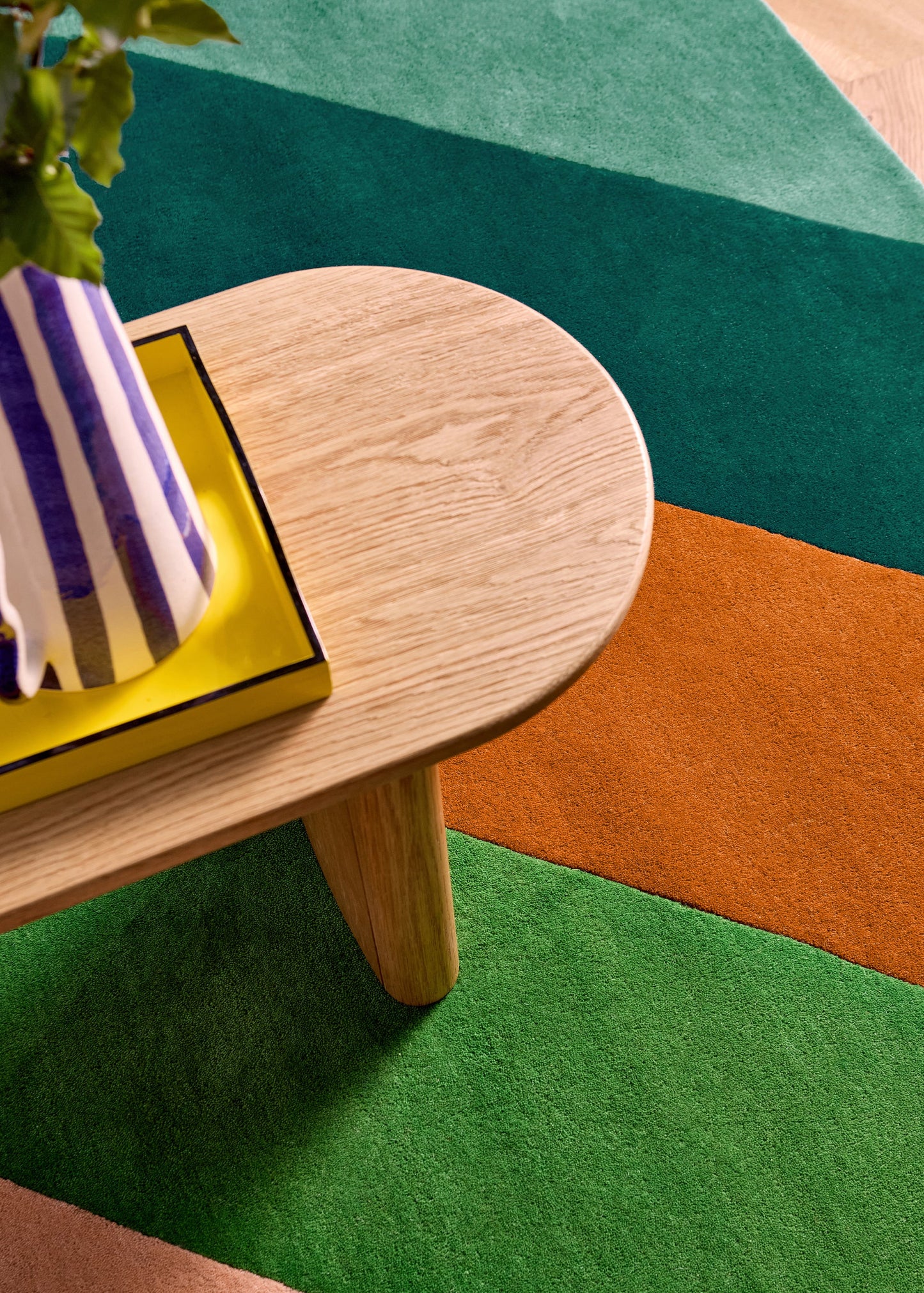 Laagpolig vloerkleed van Harlequin | Sherbet stripe Emerald - amber