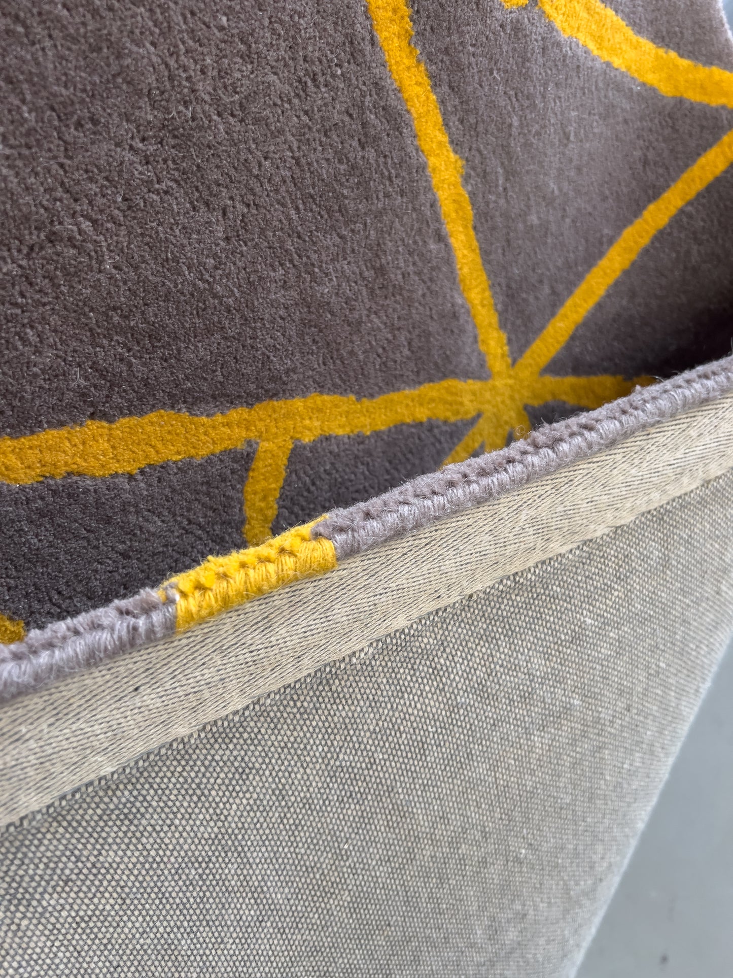 Vloerkleed Claire Gaudion Guernsey Yellow (outlet)