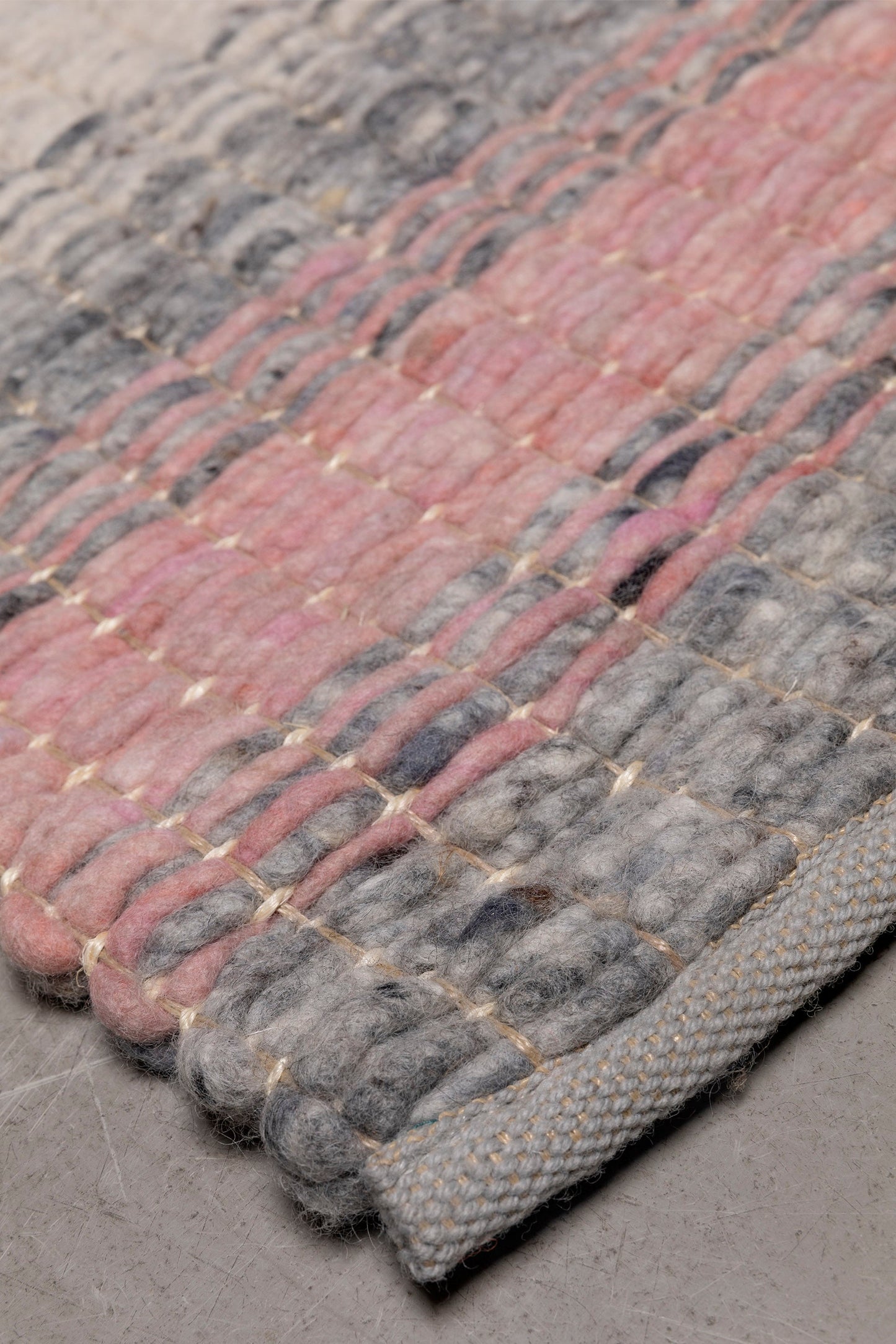 Vloerkleed MOMO Rugs Natural Weaves Varenna Pink