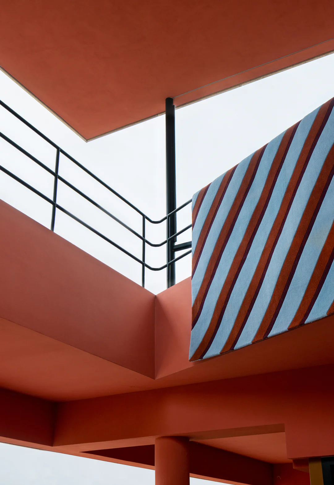 Vloerkleed Layered | Teklan Diagonal Sky