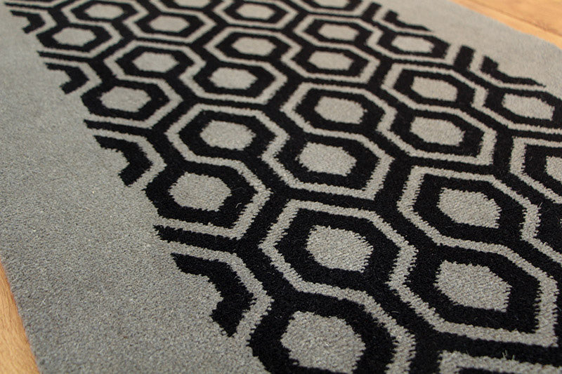 Traploper Hartley Tissier Winston Hex Black & Mid Charcoal