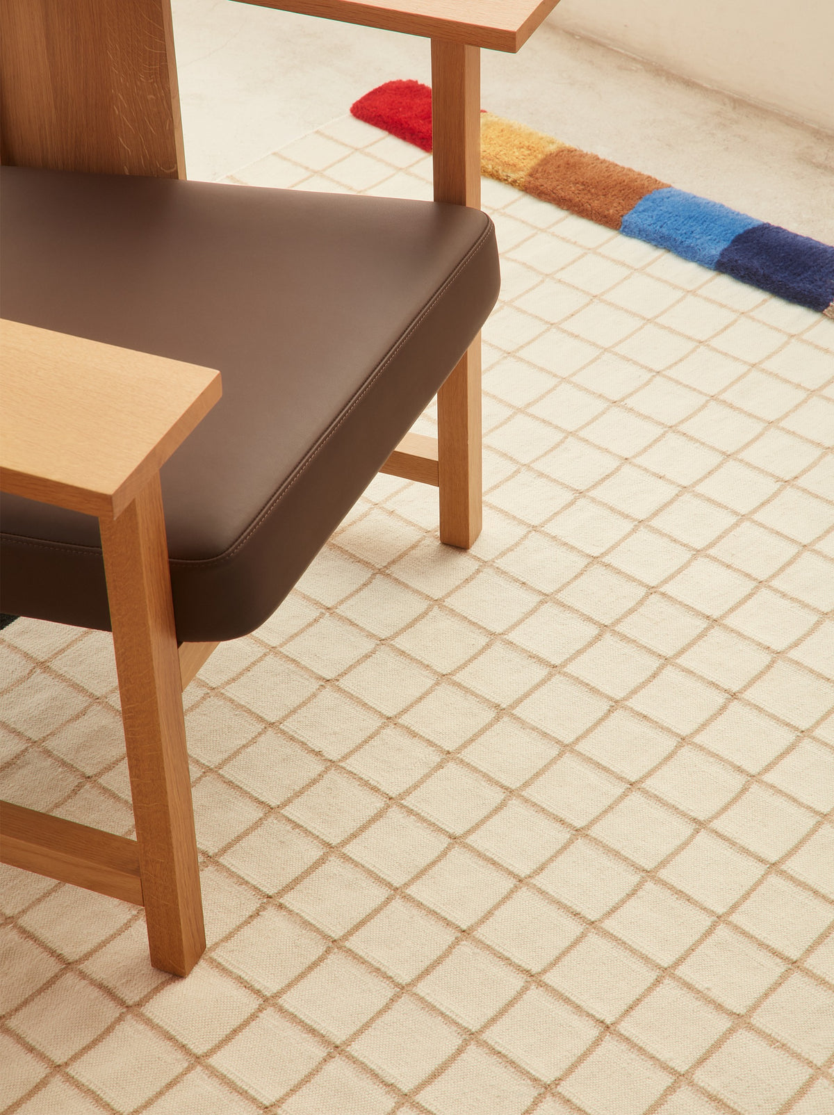 Raag — Rectangular Grid 2 | cc-tapis – sfeer