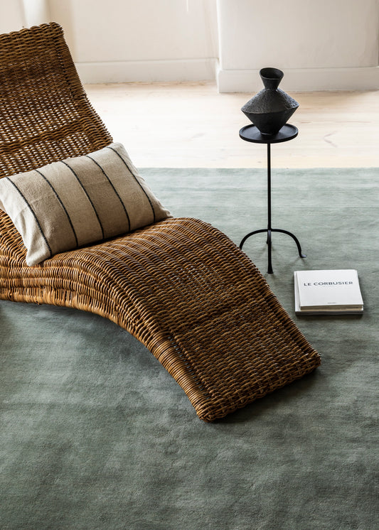 Vloerkleed Layered Classic Solid Wool Rug Sage