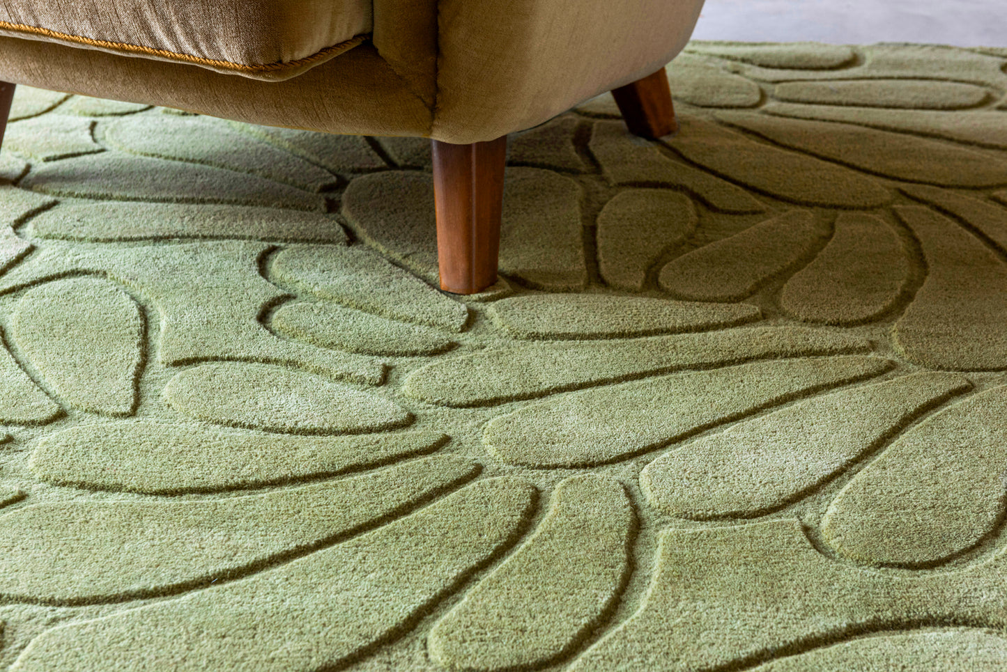Laagpolig Vloerkleed van Laura Ashley | Coleby petals Hedgerow green