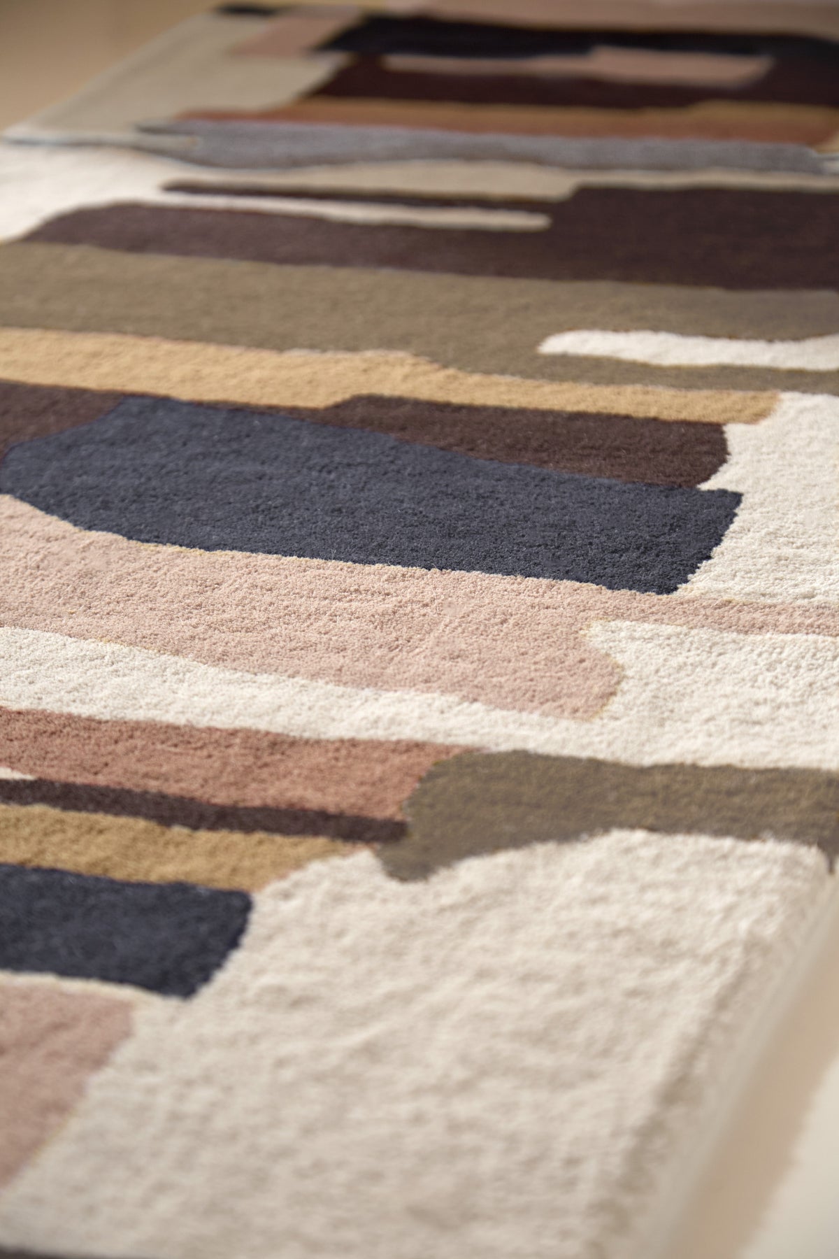 Vloerkleed Harlequin Zeal Taupe 043001 – sfeerfoto
