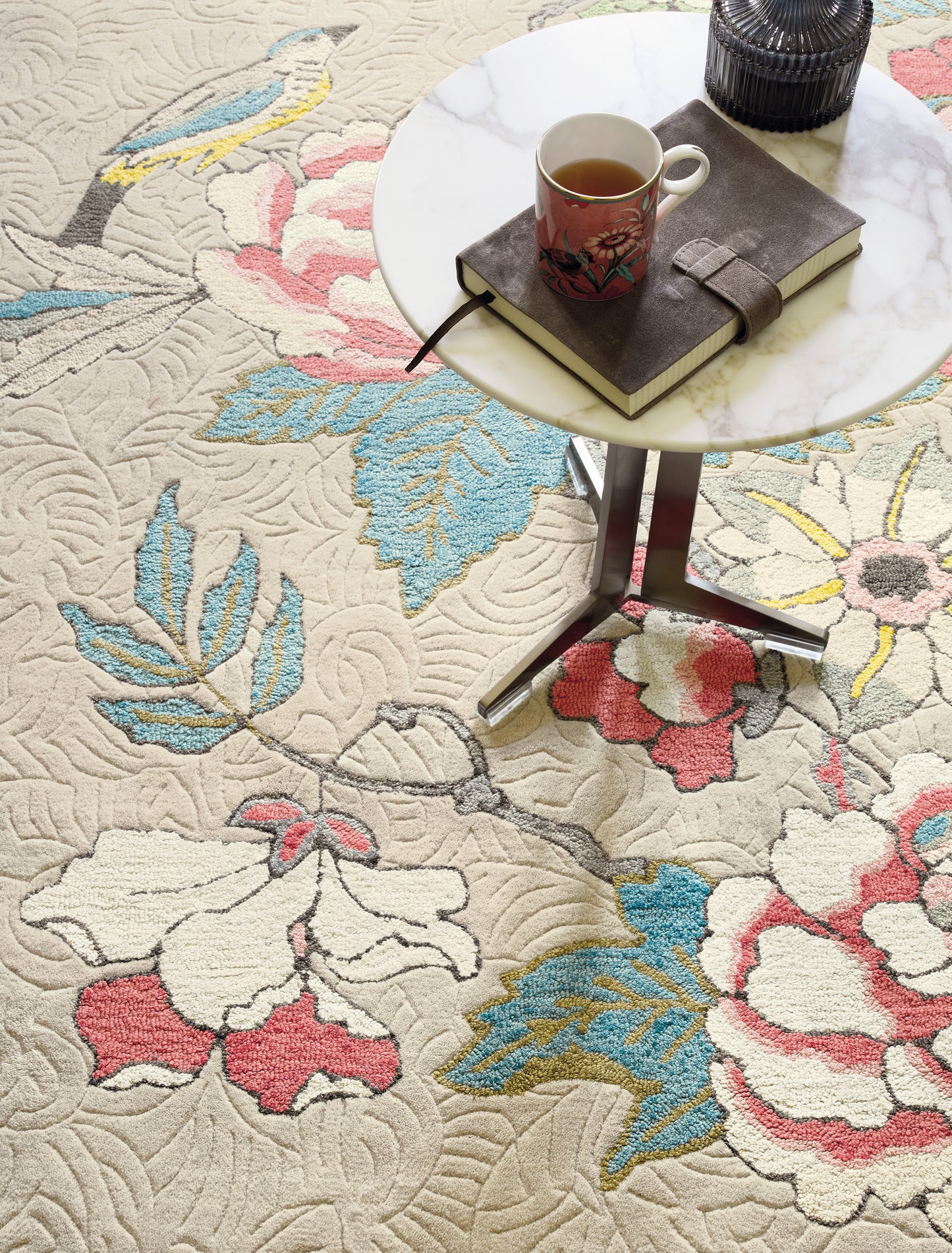Laagpolig vloerkleed Wedgwood Paeonia Coral 37902