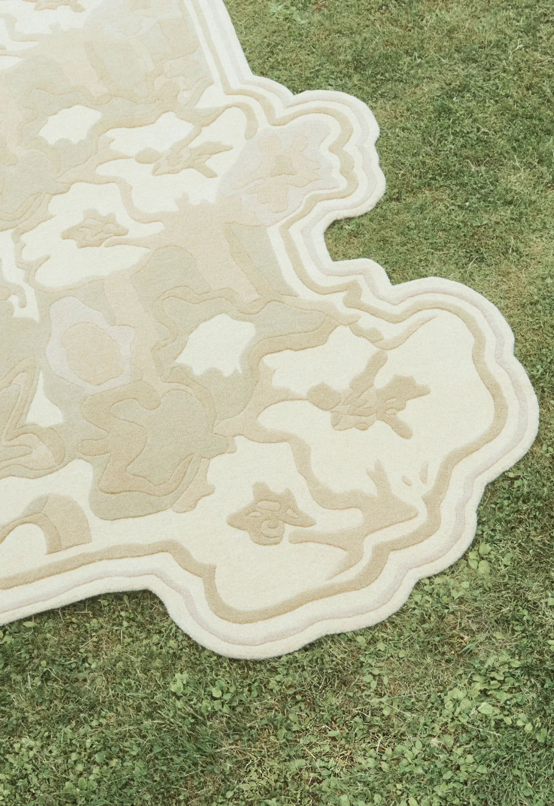 Buitenkleed Layered Collina Strada Garden Wool Rug Haze
