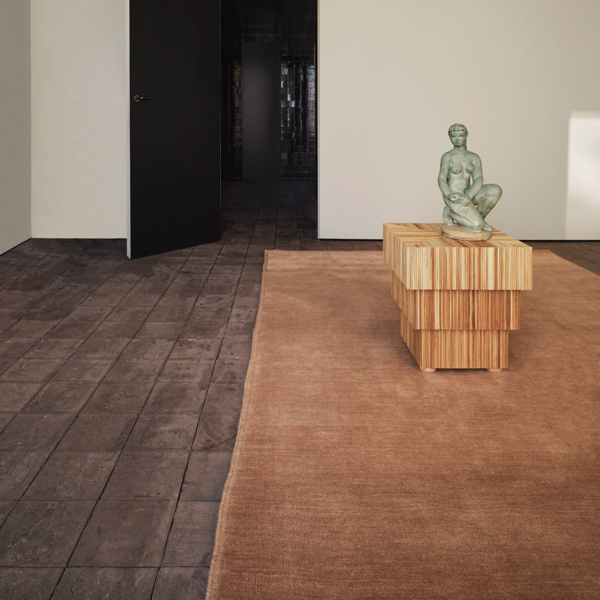 Dusty Deco Palette Tan vloerkleed, aanvullend interieurbeeld
