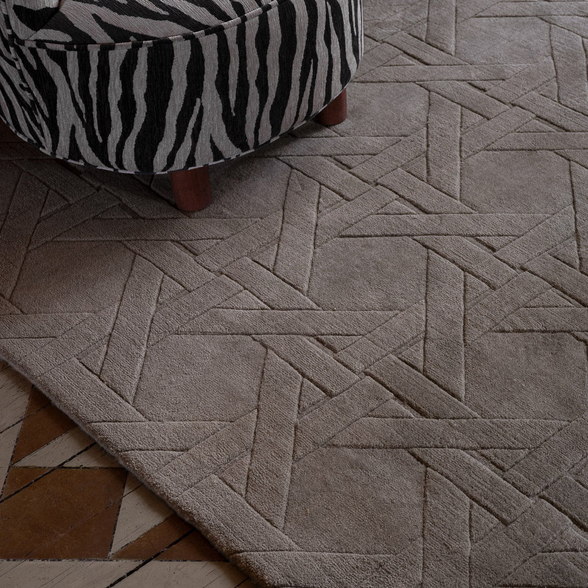 Dusty Deco Manuela Light Beige in een interieur
