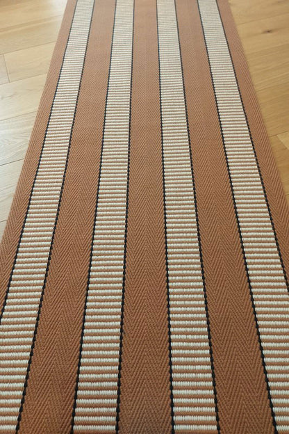 Traploper Hartley & Tissier Stripes Greta 01 Cinnamon