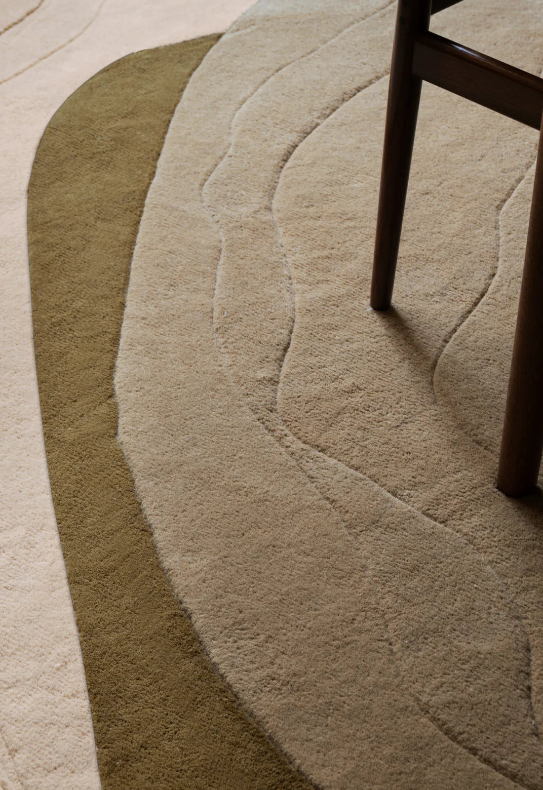 Vloerkleed Layered Erik Bratsberg Lozza Wool Rug Olive