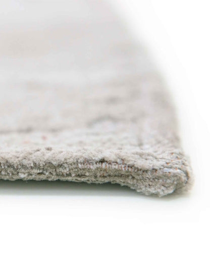 Louis de Poortere Structures Baobab 9197 Dry Beige Vloerkledenwinkel