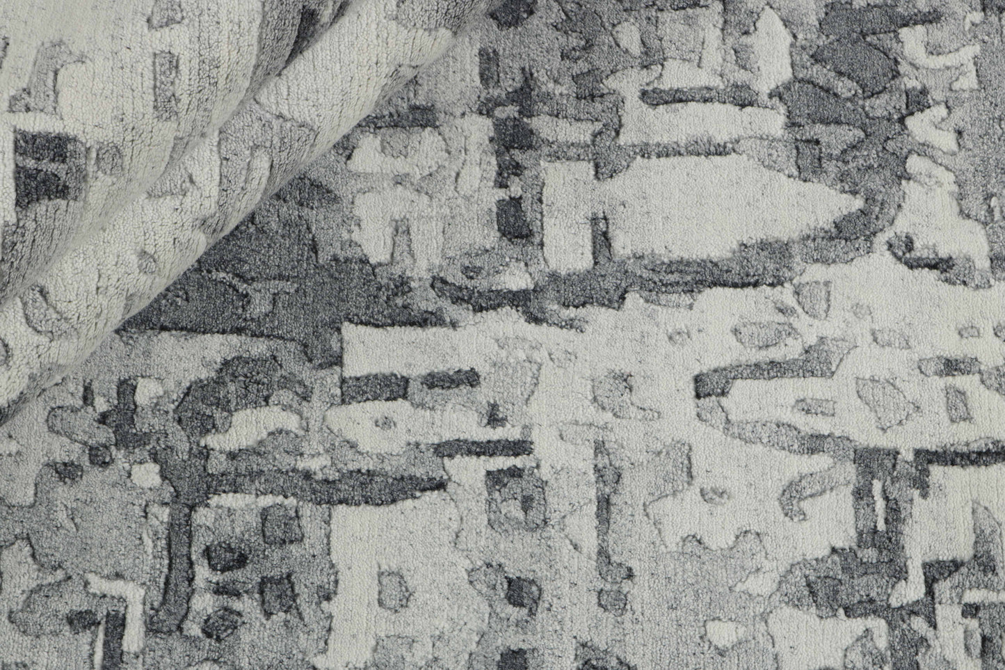 temptation_model_2_light_grey_beige_blue_170x240