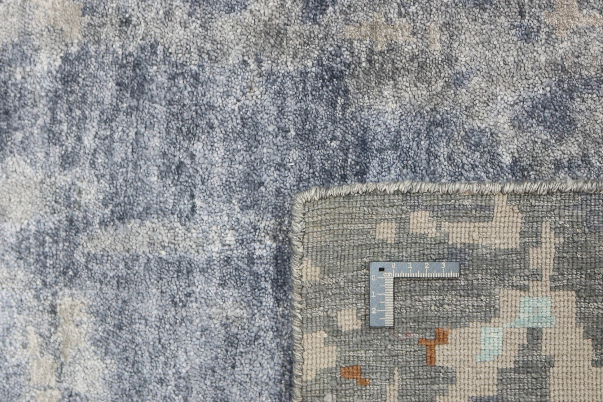 attraction_no_2_mix_beige_200x300