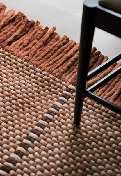 Vloerkleed Layered Massaproductions Cord Wool Rug Burgundy Rust