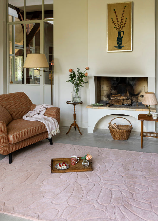 Laagpolig Vloerkleed van Laura Ashley | Coleby petals Chalk pink