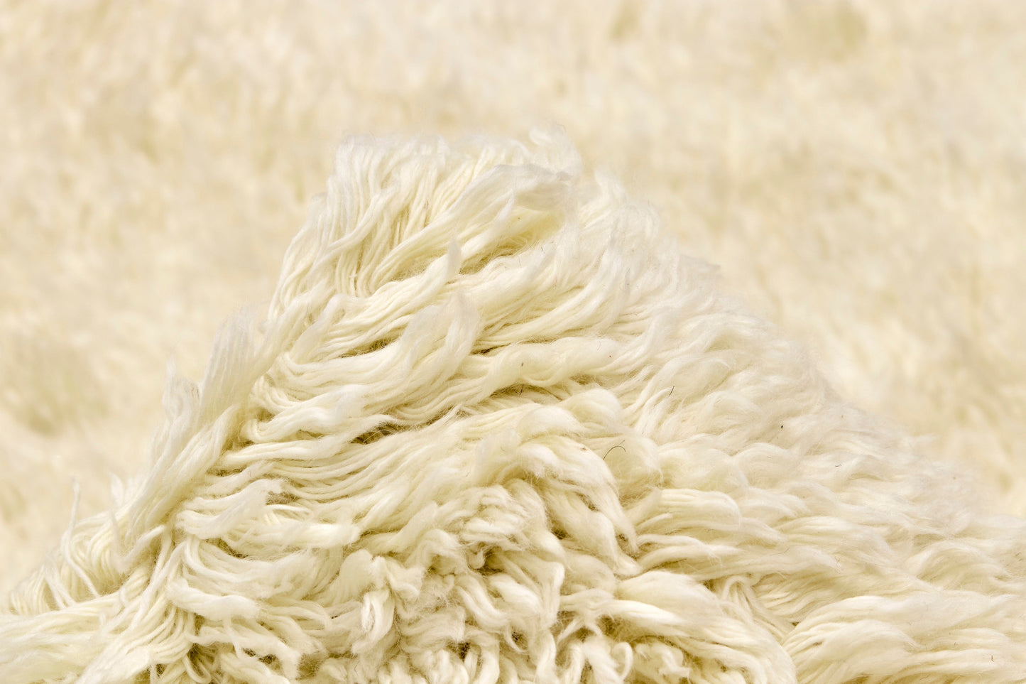 Vloerkleed MOMO Rugs Snow White Plain Ivory
