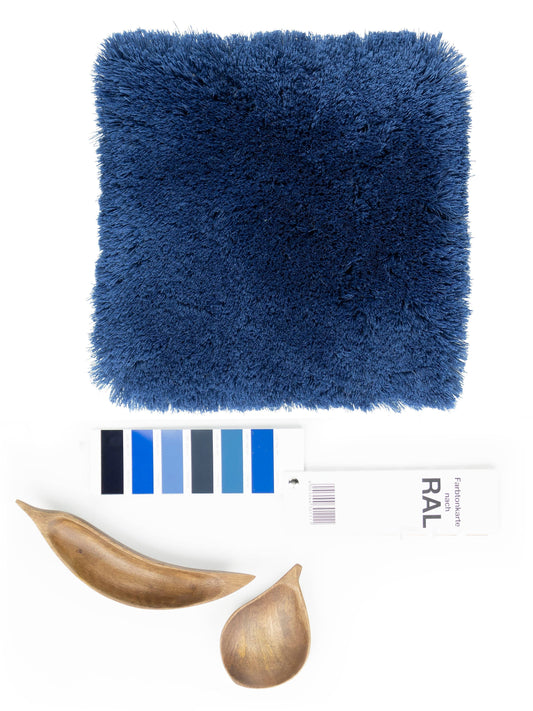 Vloerkleed MOMO Rugs Naturais Bright H/L Dark Blue Vloerkledenwinkel