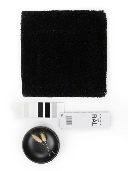 Vloerkleed MOMO Rugs Naturais Smooth Black Vloerkledenwinkel