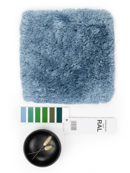 Vloerkleed MOMO Rugs Naturais Smooth Icy Blue Vloerkledenwinkel