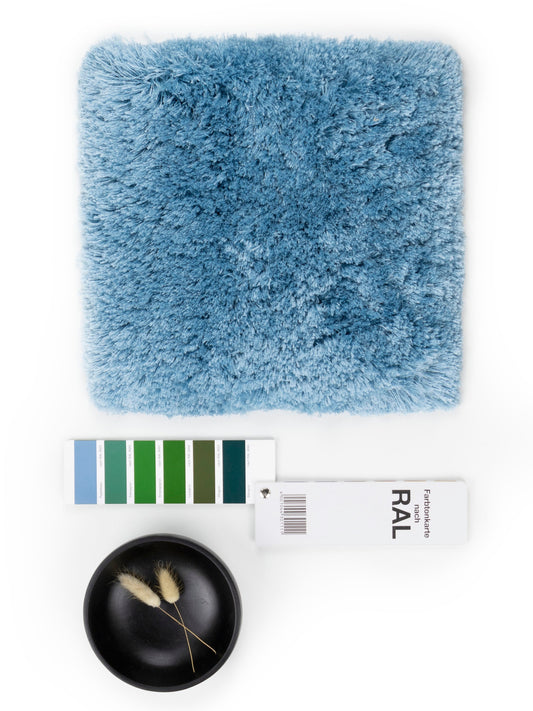Vloerkleed MOMO Rugs Naturais Smooth Middle Blue Vloerkledenwinkel