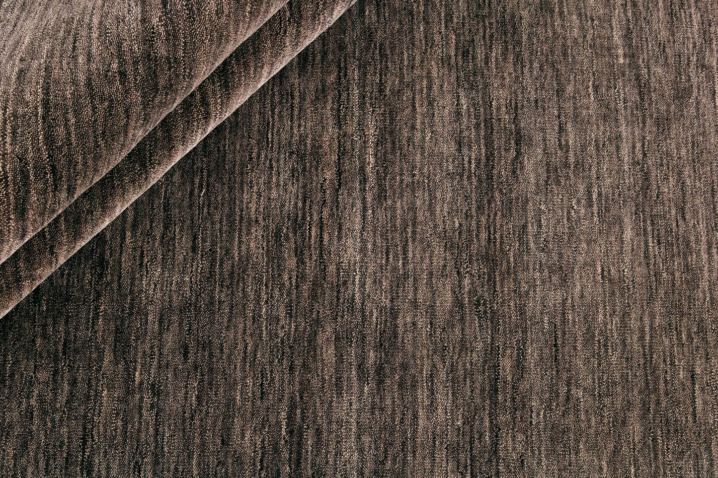 Vloerkleed MOMO Rugs Panorama Uni Dark Brown Vloerkledenwinkel