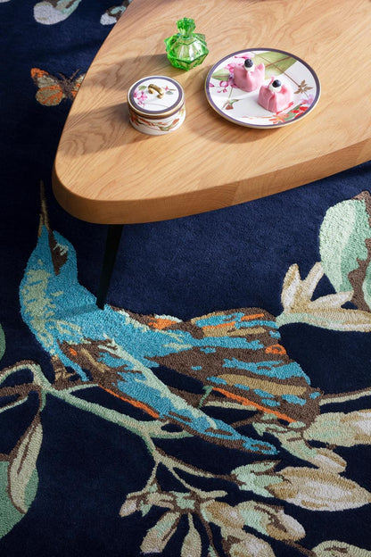 Vloerkleed Wedgewood Hummingbird Navy 037818 Vloerkledenwinkel