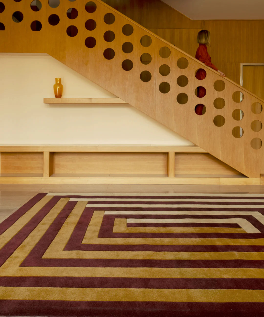 Vloerkleed Layered | Teklan Labyrinth Mulberry Sand