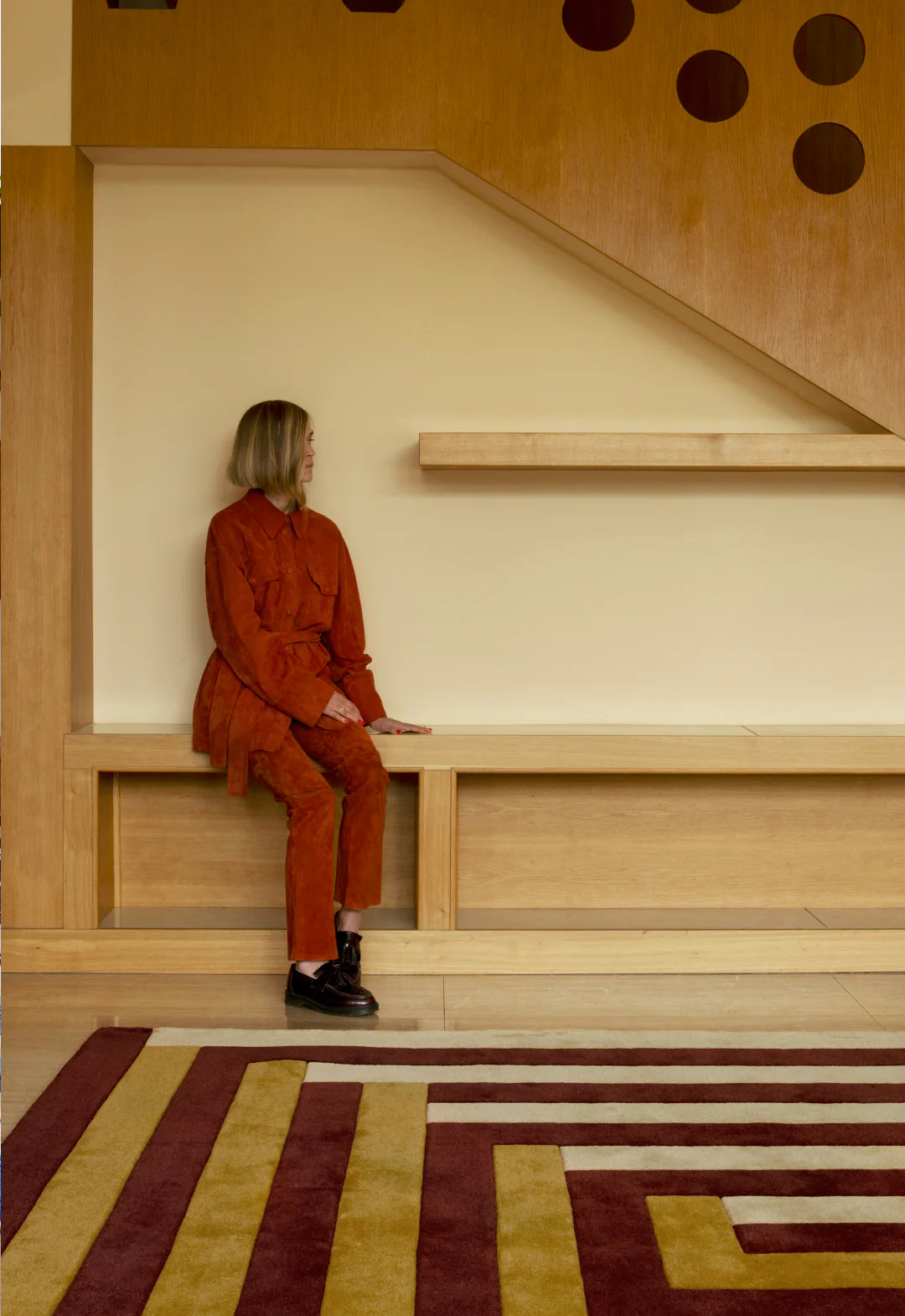 Vloerkleed Layered | Teklan Labyrinth Mulberry Sand