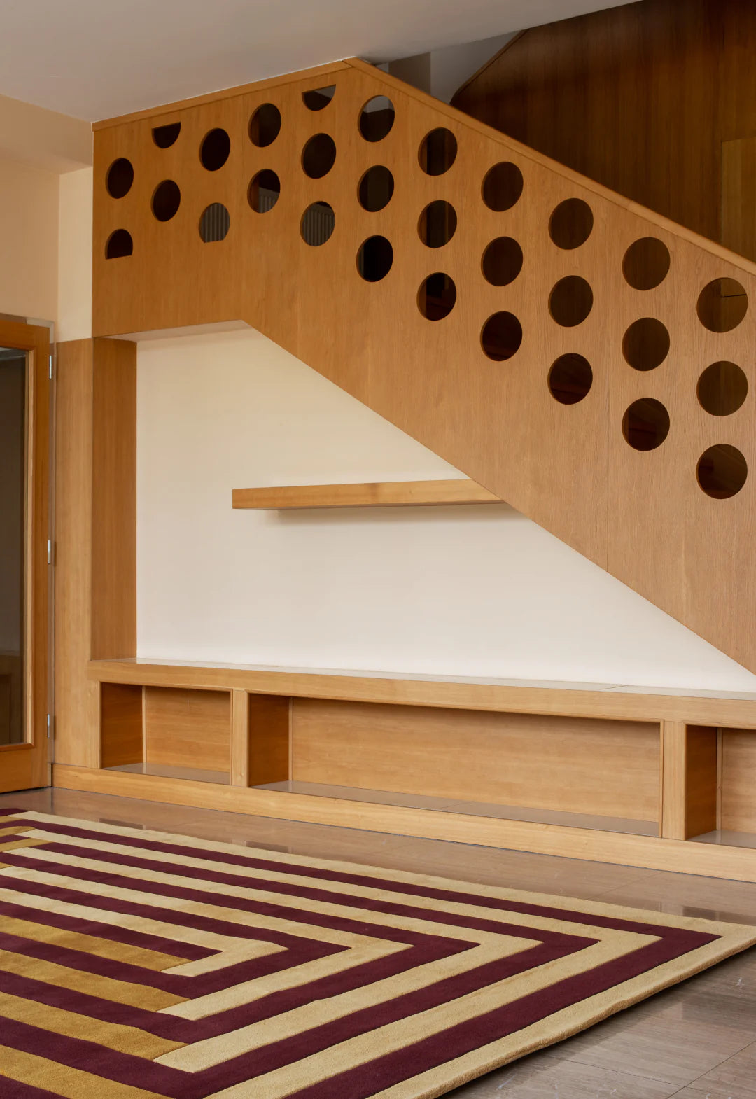 Vloerkleed Layered | Teklan Labyrinth Mulberry Sand