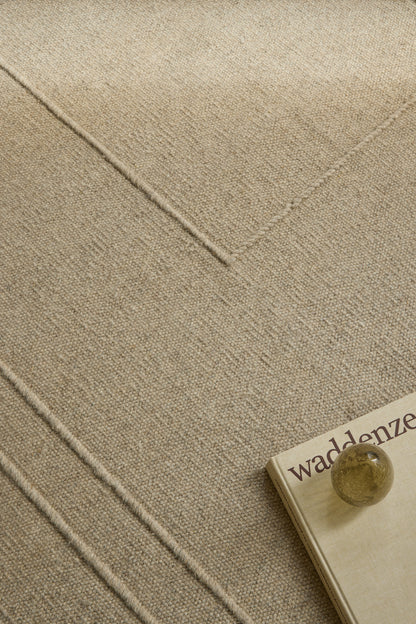 Vloerkleed Brink en Campman Senso Planes Natural 199001 – sfeerfoto
