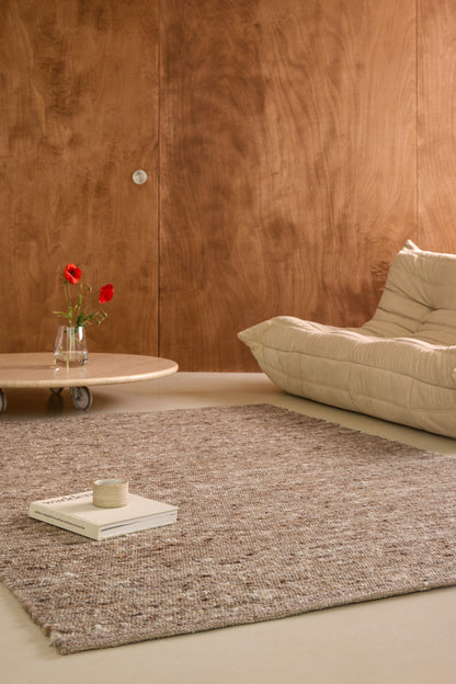 Vloerkleed Brink en Campman Sober Soft Brown 129705 – sfeerfoto