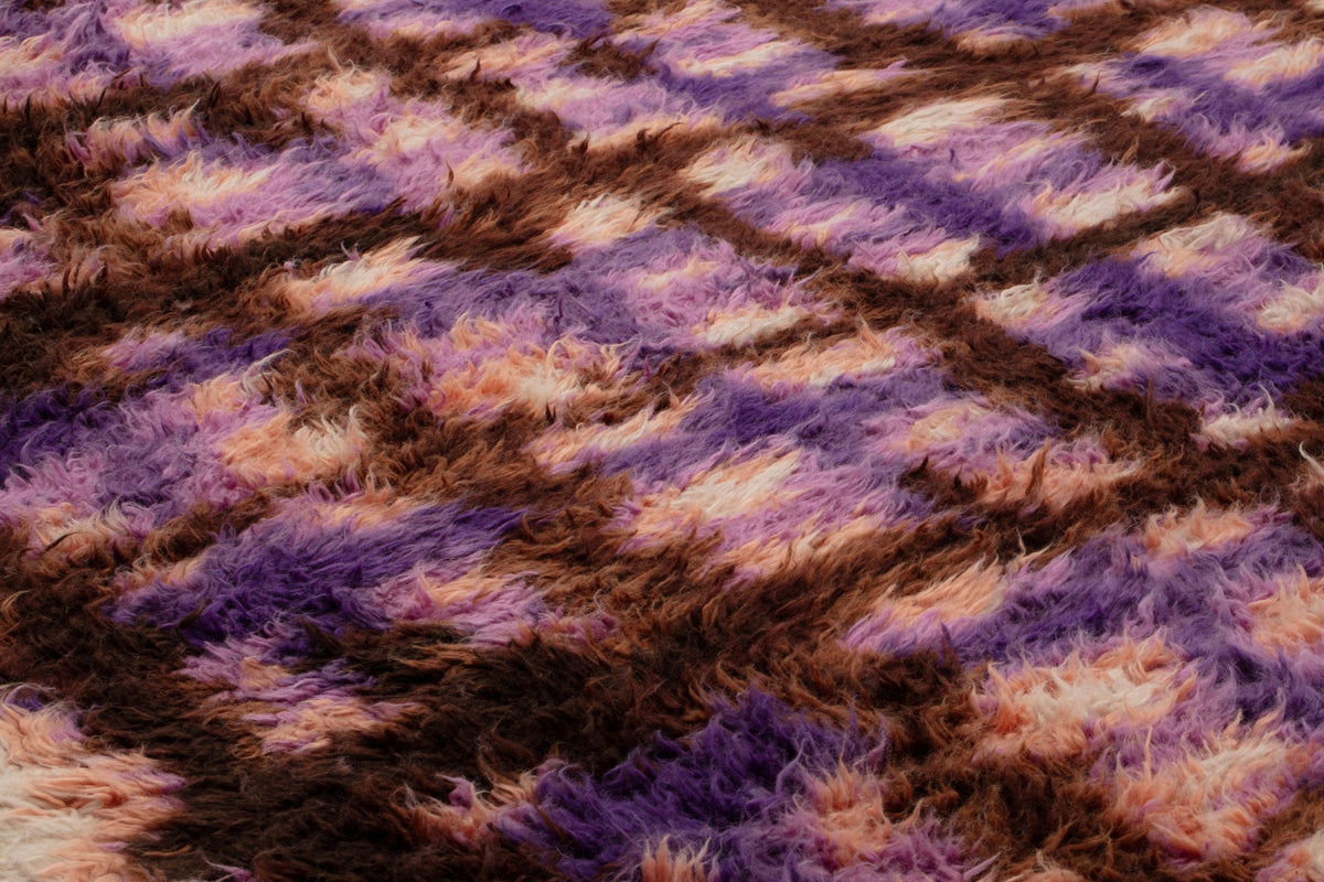 Grandma Pattern 1 — Purple Brown | cc-tapis – detail