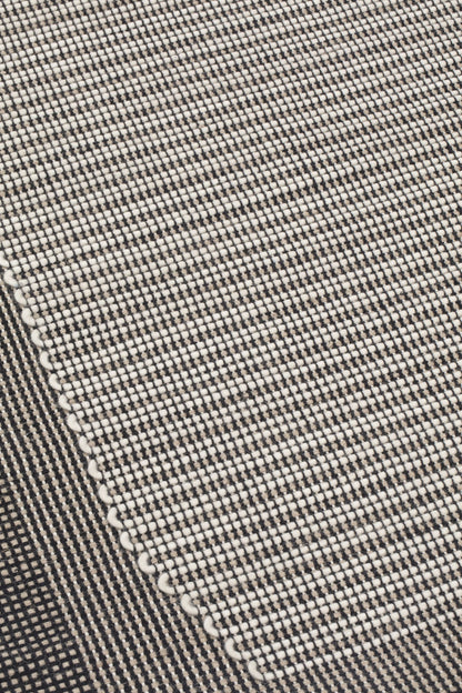 Vice Versa 1 — Light | cc-tapis – detail