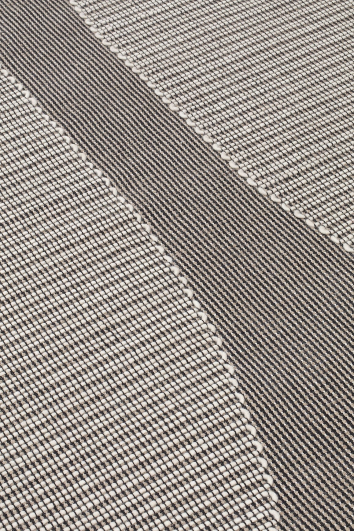 Vice Versa 3 — Light | cc-tapis – detail