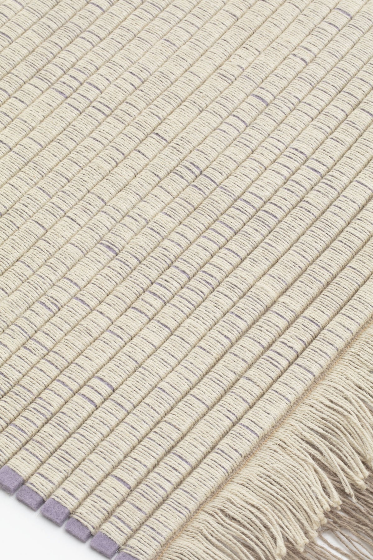 Omote — Fuyu light | cc-tapis – detail