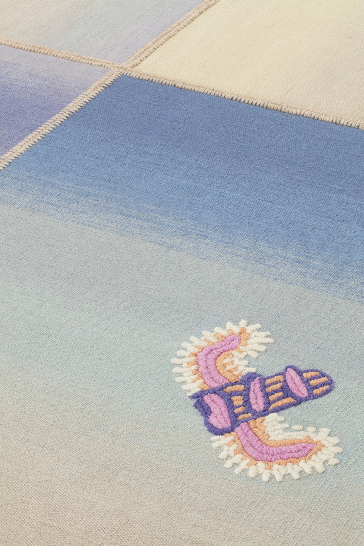 Cryptid — Air | cc-tapis – detail