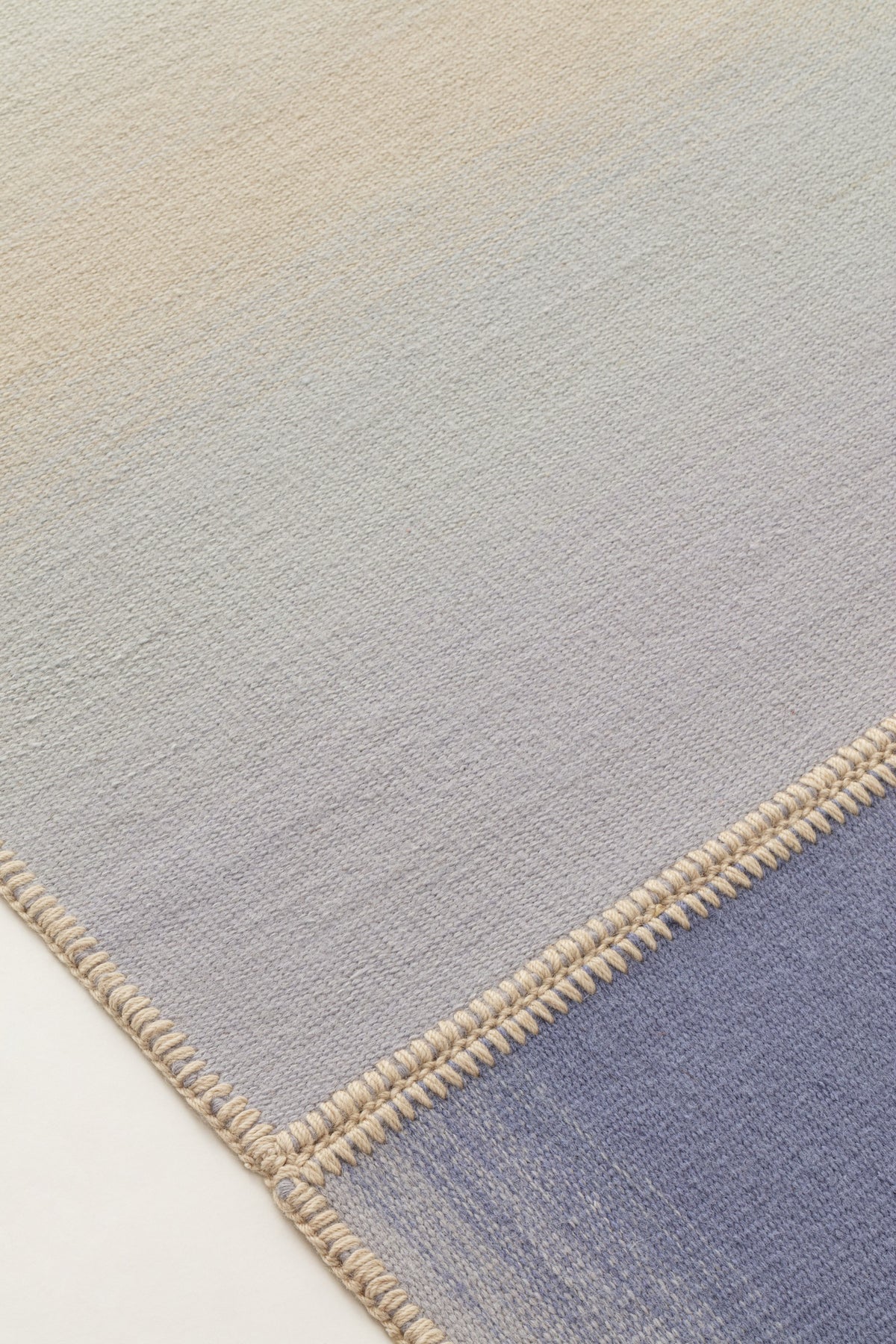 Cryptid — Air | cc-tapis – detail