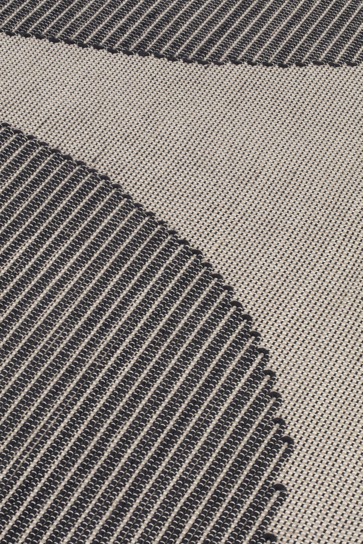 Vice Versa 1 — Light | cc-tapis – detail