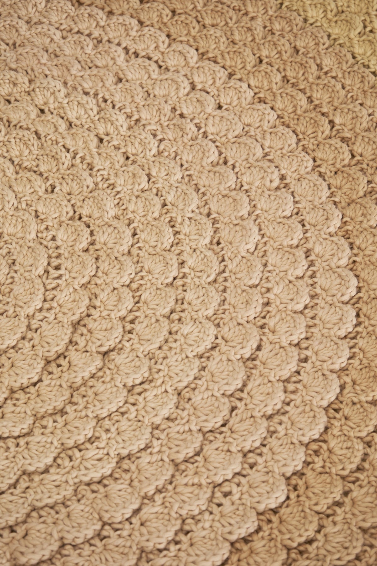 cc-tapis_Swirl Collection by Univers Uchronia_03 Ph Giacomo Colombo