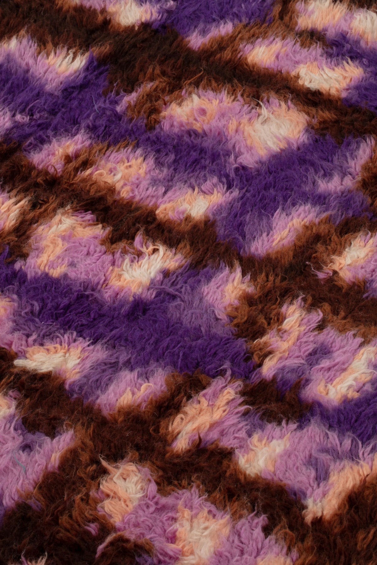 Grandma Pattern 1 — Purple Brown | cc-tapis – detail