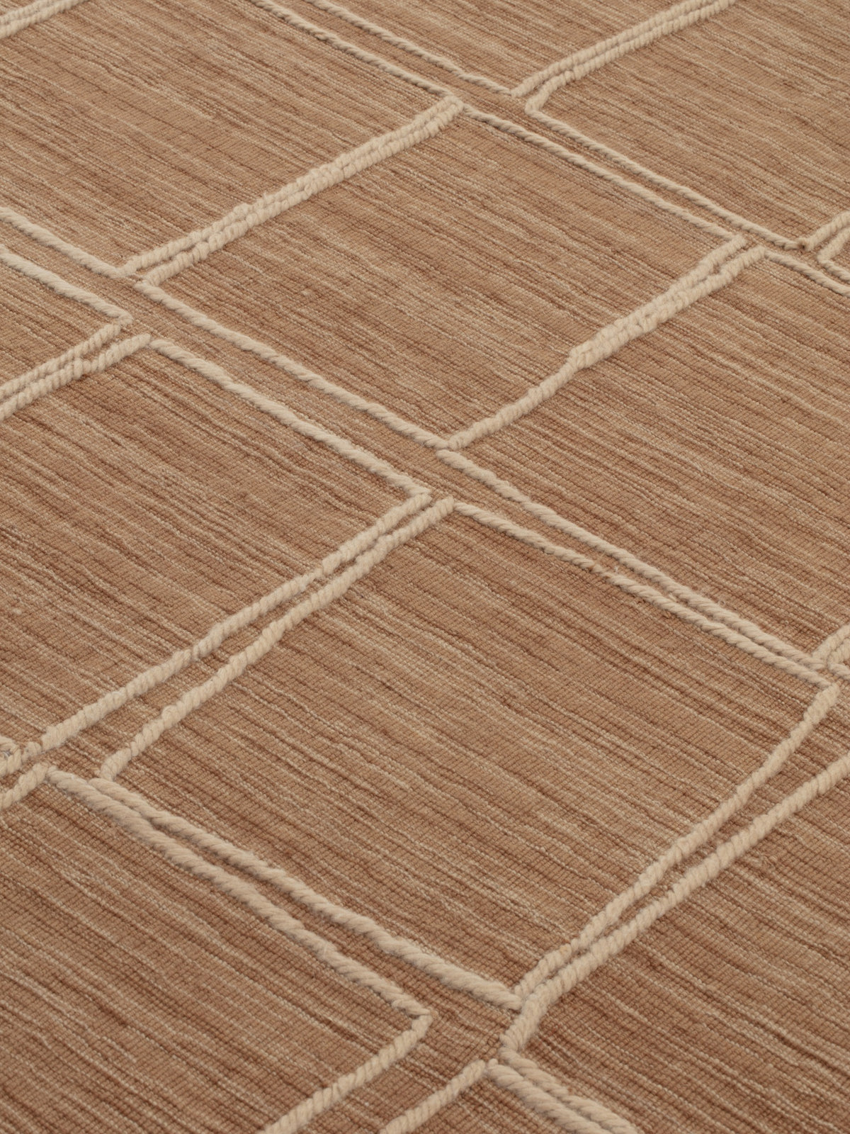 Tessera Offset — Brown caramel van Yabu Pushelberg voor cc-tapis – detail