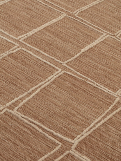 Tessera Offset — Brown caramel van Yabu Pushelberg voor cc-tapis – detail